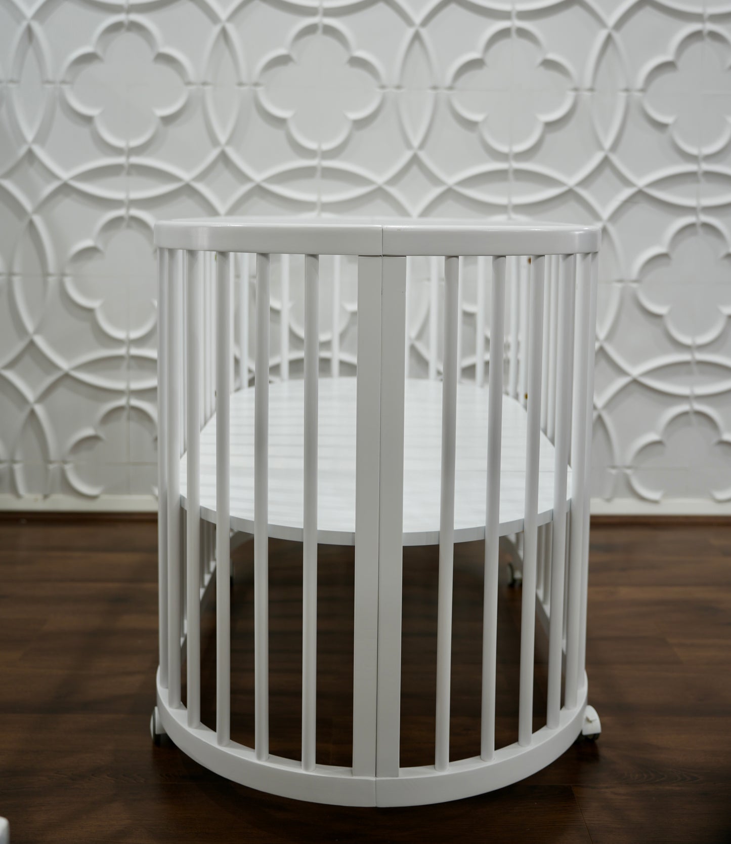 Convertible Oval Baby Cot
