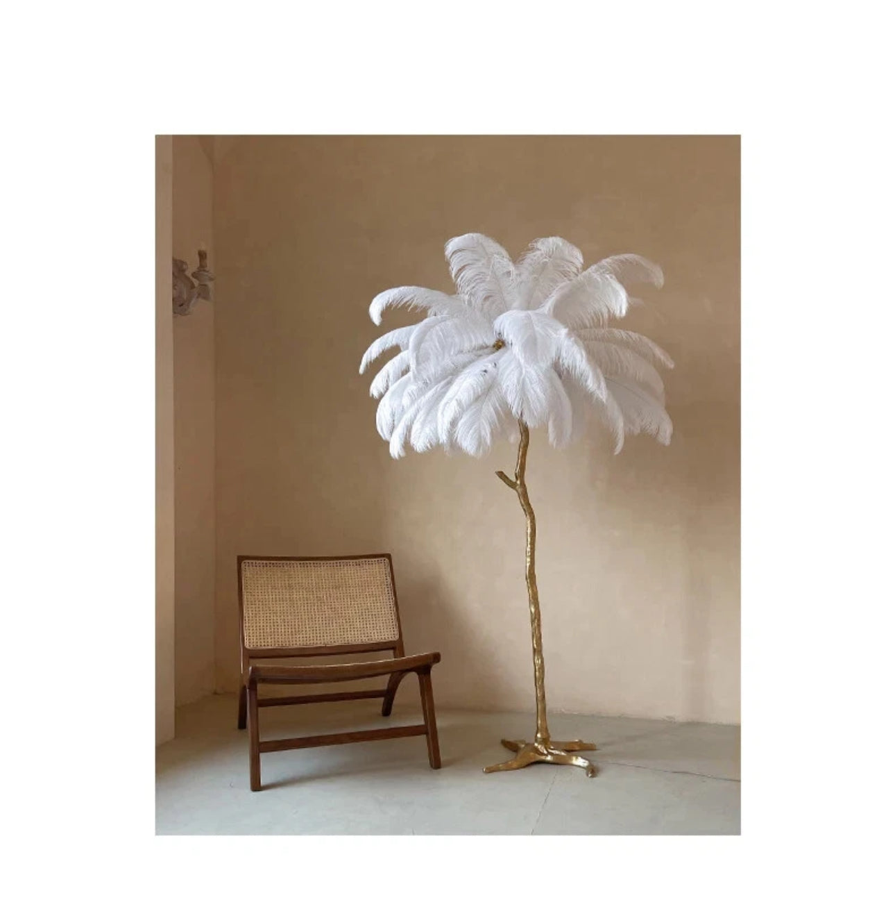 Ostrich Feather Floor Lamp (Real Feathers)